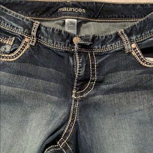 Maurice’s crop Capris